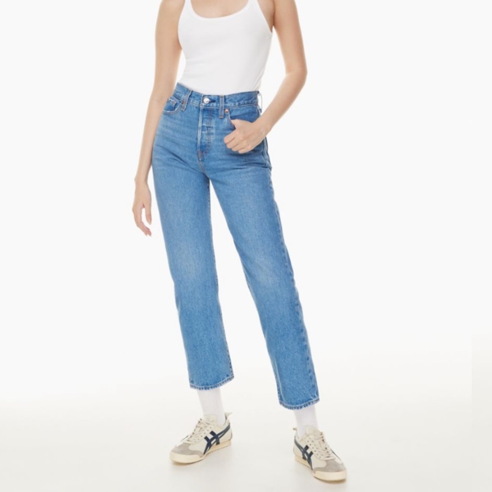 Levi’s Wedgie Straight Jean